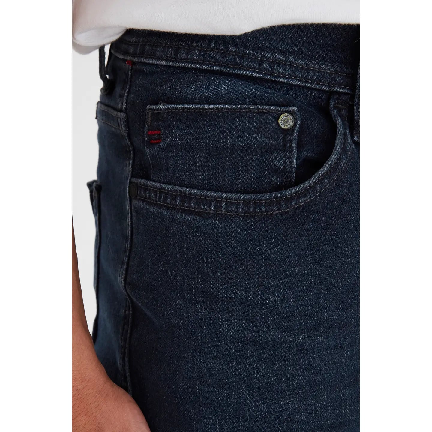 Blend® Echo Fit: Skinny Jean